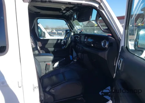 2020 Jeep Wrangler Unlimited Sahara Altitude 4X4 from USA, damaged, VIN 1C4HJXEG3LW200693